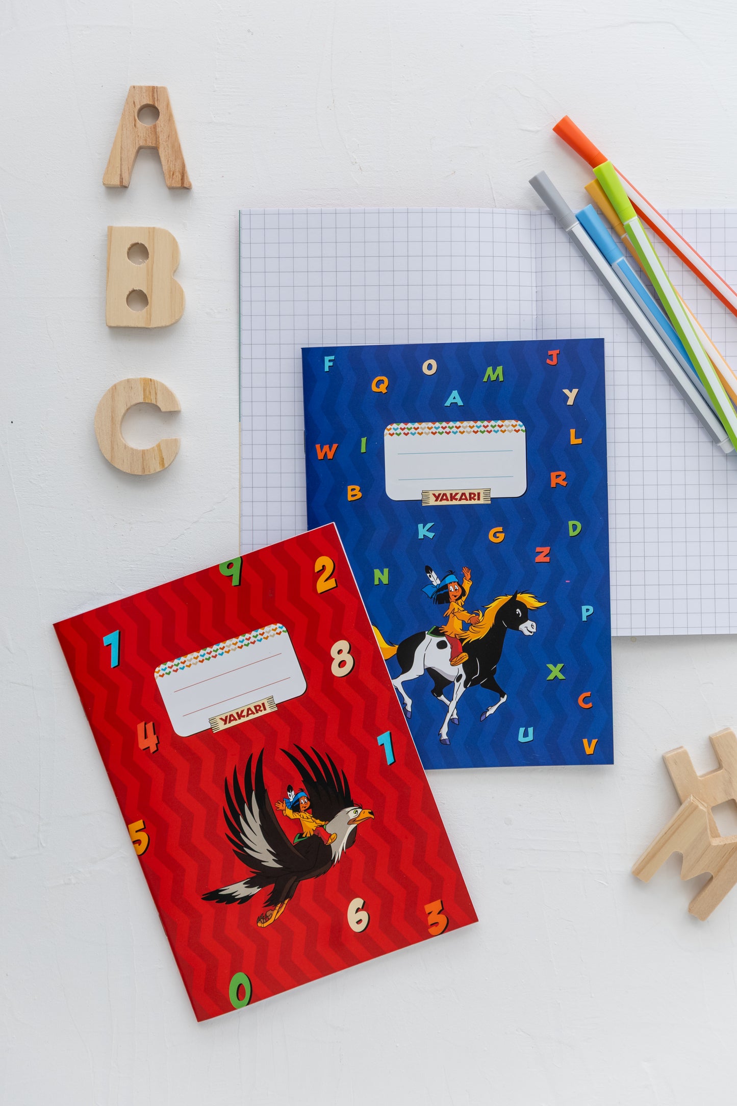 Yakari A5 Schulhefte für erste Schreib- und Rechenübungen in der Schule.