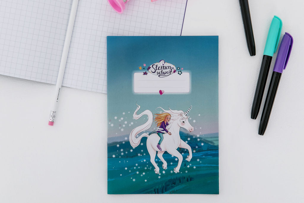 Sternenschweif Schreibheft im Format A5 mit magischem Einhorn Motiv.